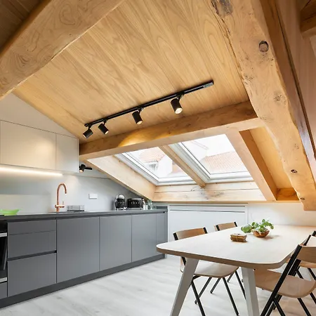 Noro Plaza Apartahotel